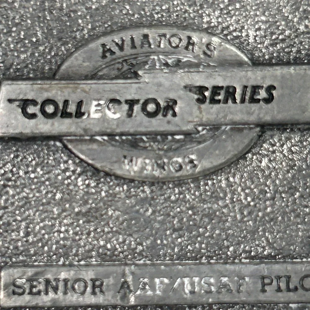 Buckle Connection vintage 1983